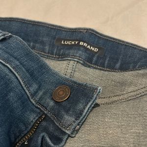 Lucky Brand uni boot jeans size 30-32